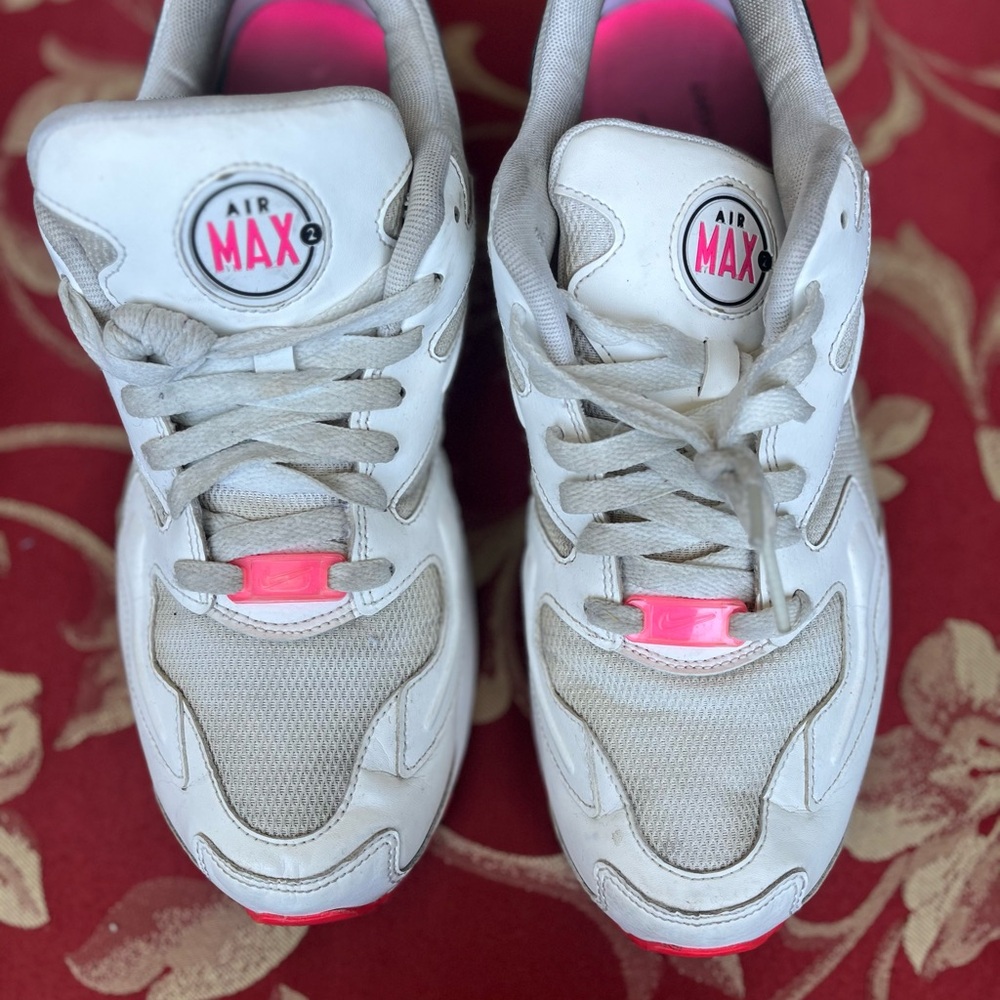 Nike White and Pink Sneakers